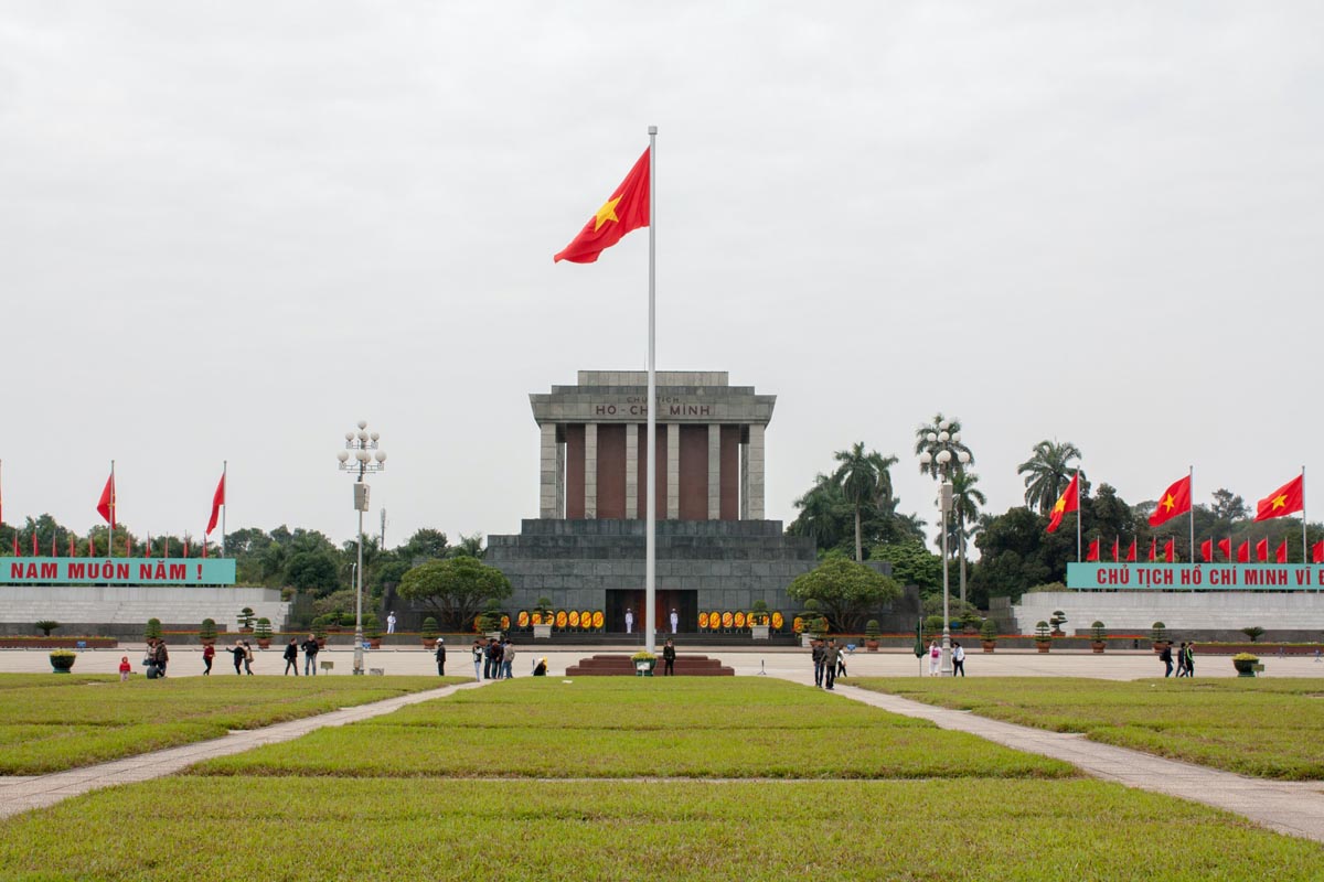 Xưởng may cờ tổ quốc, cờ Việt Nam